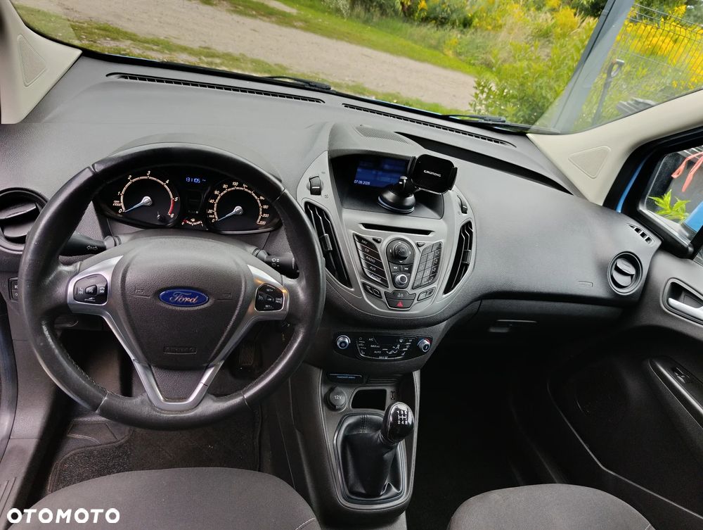 Ford TRANSIT COURIER - 29