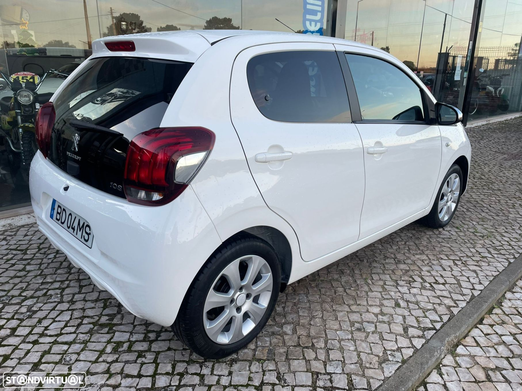 Peugeot 108 1.0 VTI Style - 3