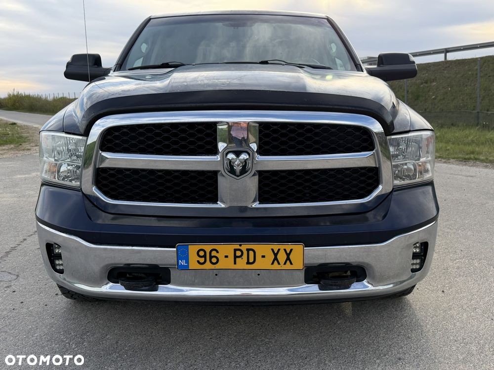 Dodge RAM 5.7 4x4 - 18