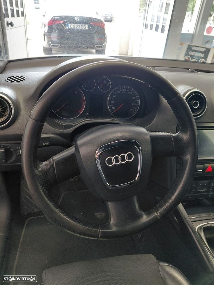 Audi A3 1.9 TDI S-line - 10