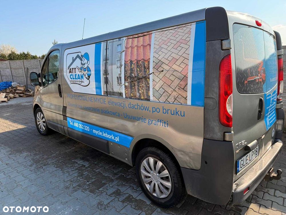 Opel Vivaro - 5