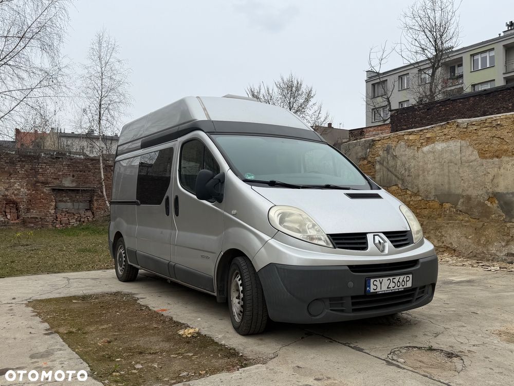 Renault Trafic - 1