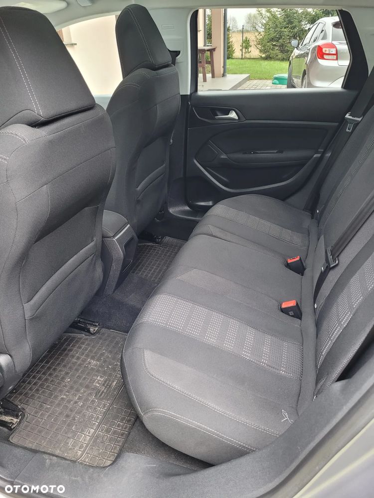 Peugeot 308 BlueHDi 120 Stop & Start Allure - 10