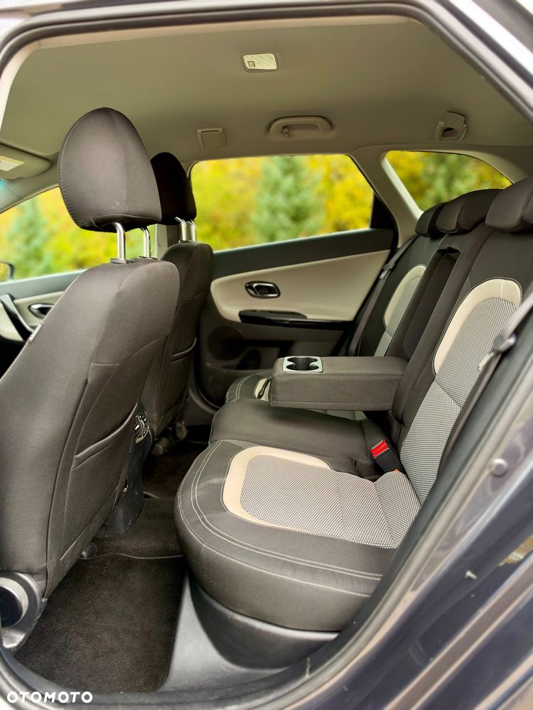 Kia Ceed 1.6 CRDi 136 ISG Platinum Edition - 22