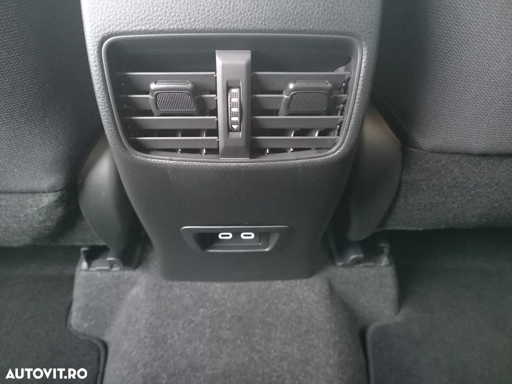 Toyota Corolla Cross 1.8I 2WD Active - 16