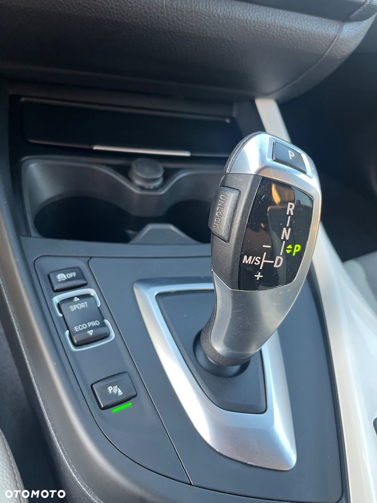 BMW Seria 1 120d Urban Line - 21