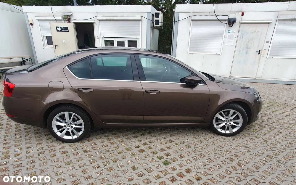 Skoda Octavia 1.0 TSI Style - 6