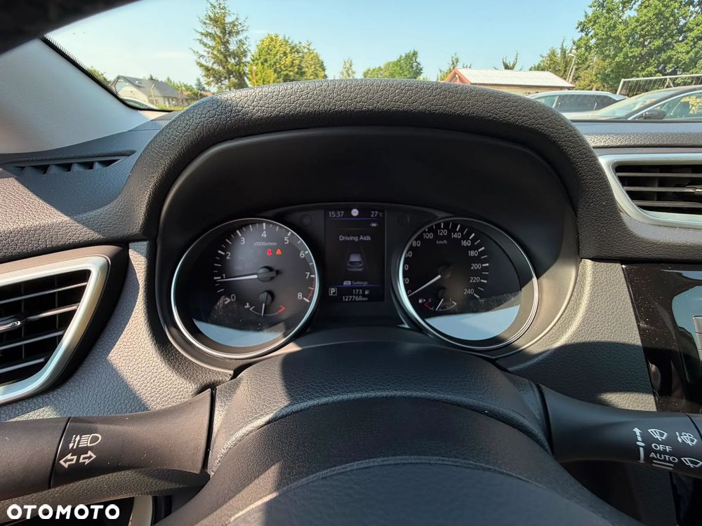 Nissan Qashqai 1.3 DIG-T N-Connecta DCT - 30