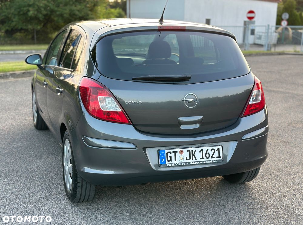Opel Corsa 1.2 16V - 10
