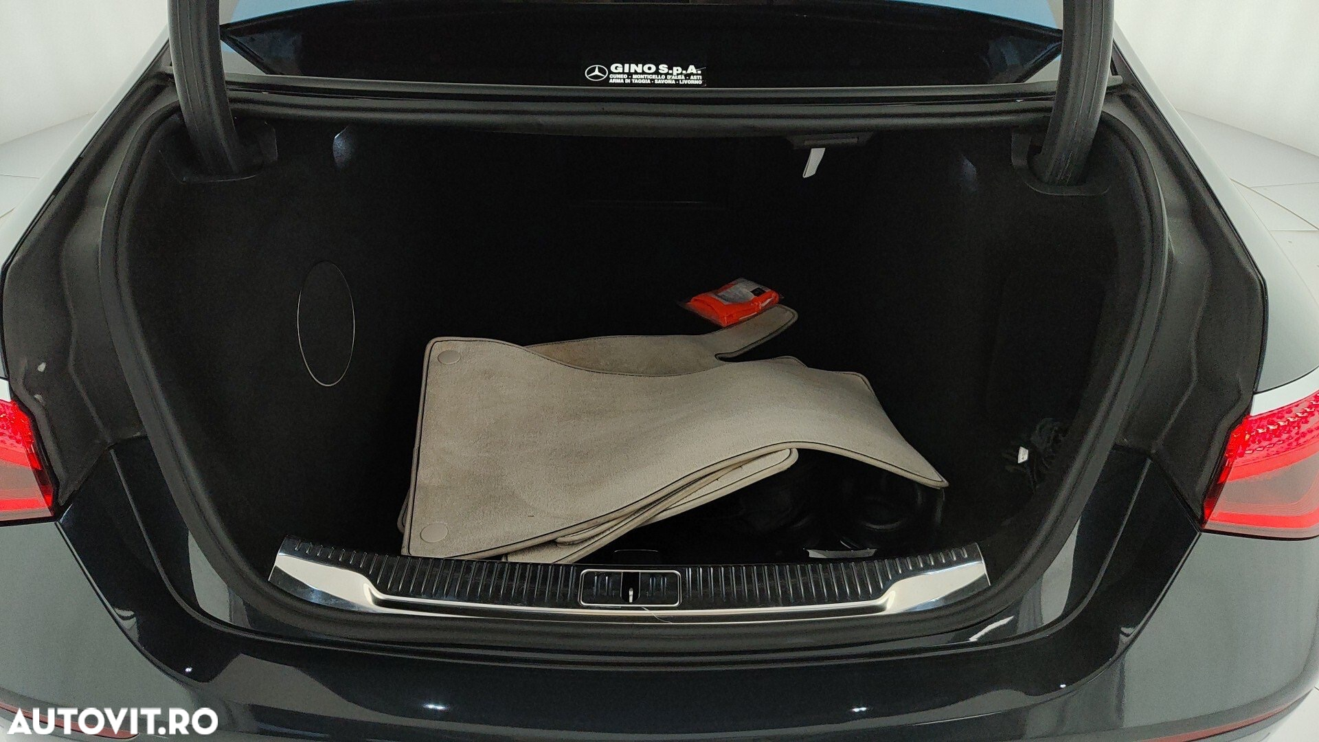 Mercedes-Benz S 500 4MATIC MHEV Long Aut. - 24