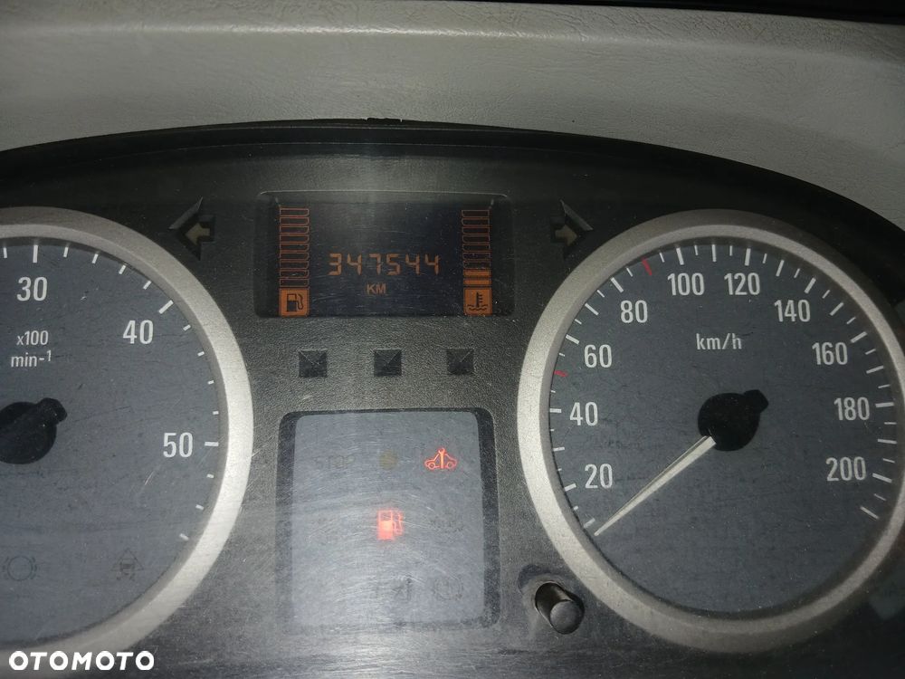 Opel Vivaro - 4