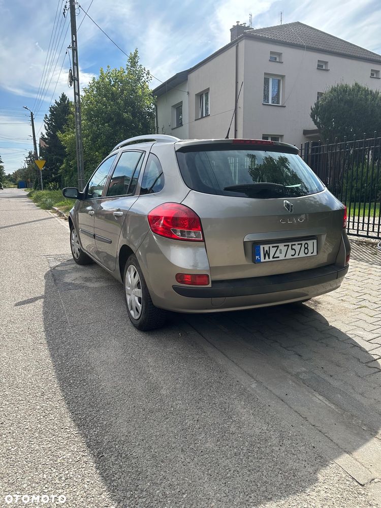 Renault Clio - 3