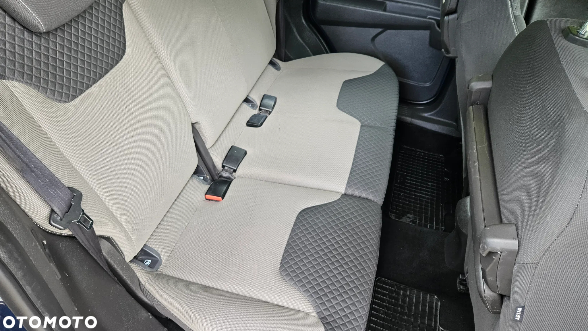 Ford Tourneo Courier 1.0 EcoBoost Trend - 15