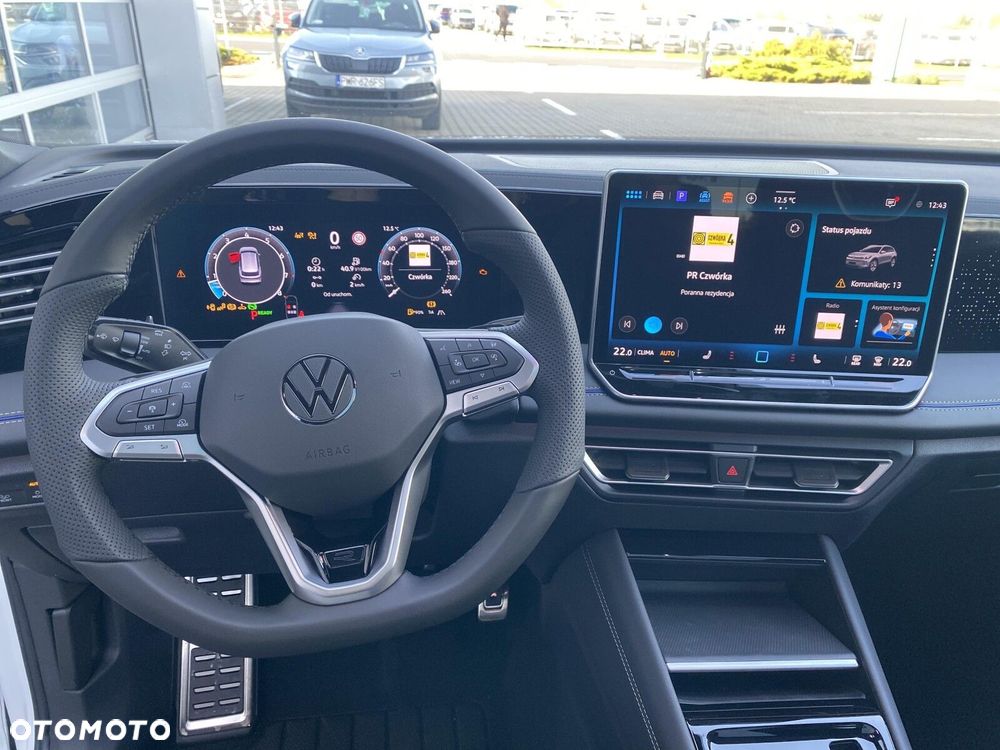 Volkswagen Tiguan - 13