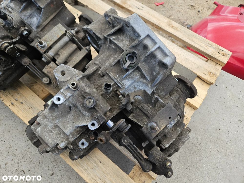 Skrzynia biegów VW Golf 4 IV Bora Octavia I Audi A3 8L 1,4 1,6 benzyna manual DRY DUW - 5