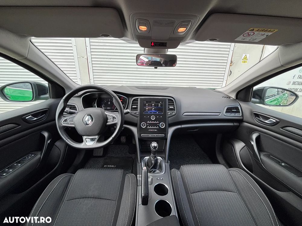 Renault Megane BLUE dCi 115 ZEN - 4