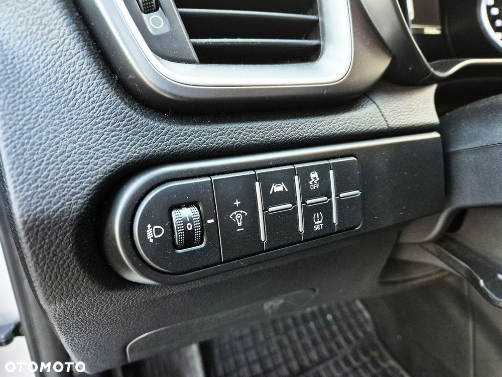 Kia Ceed 1.5 T-GDI M DCT - 13