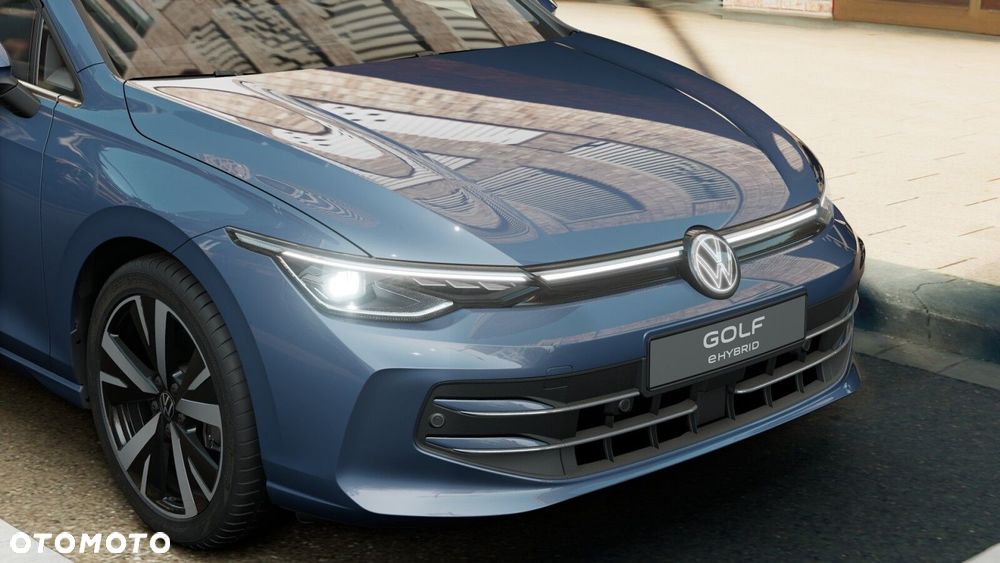 Volkswagen Golf - 22