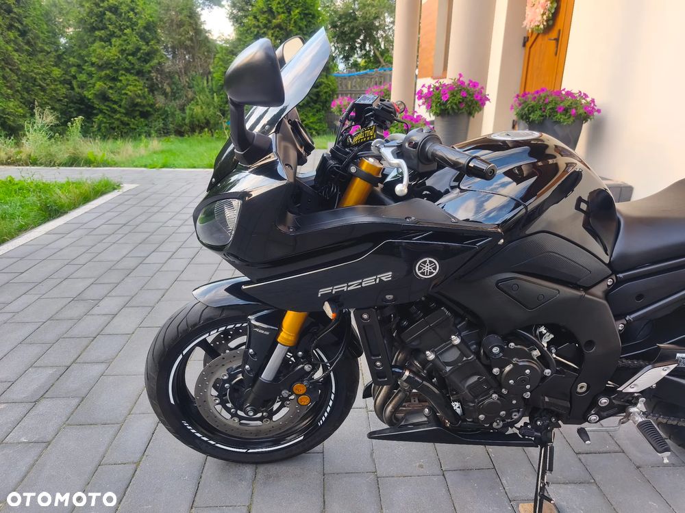 Yamaha FZ8 - 18