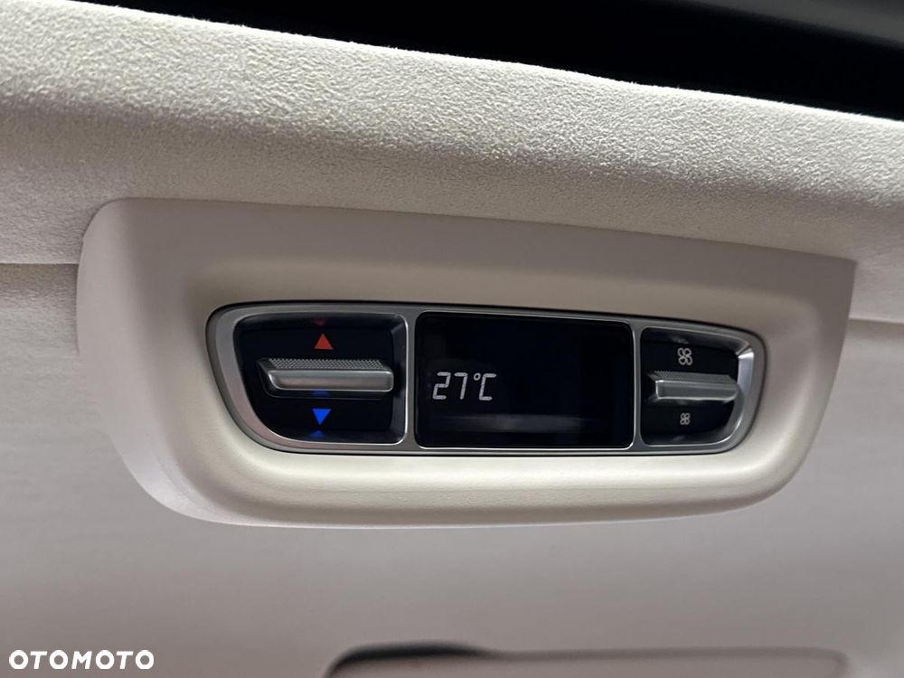 Mercedes-Benz Klasa V 300 d 4-Matic 9G-Tronic Exclusive (d³ugi) - 26