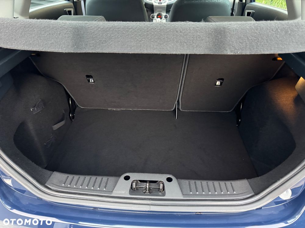 Ford Fiesta 1.4 Titanium - 27