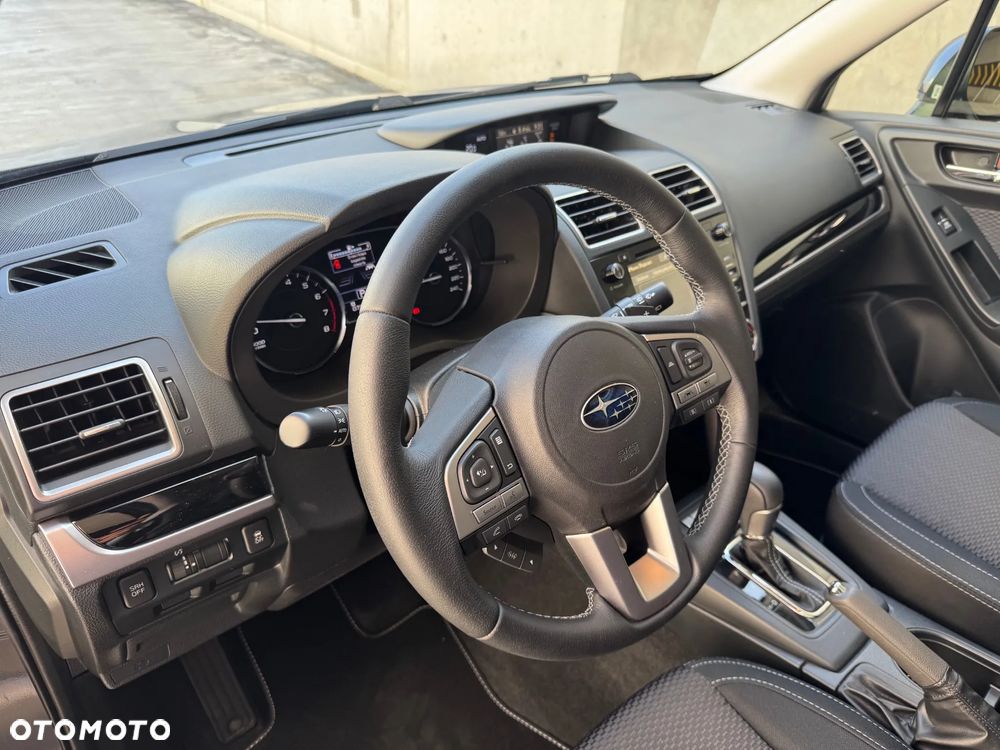 Subaru Forester 2.0i Exclusive Lineartronic EU6 - 13