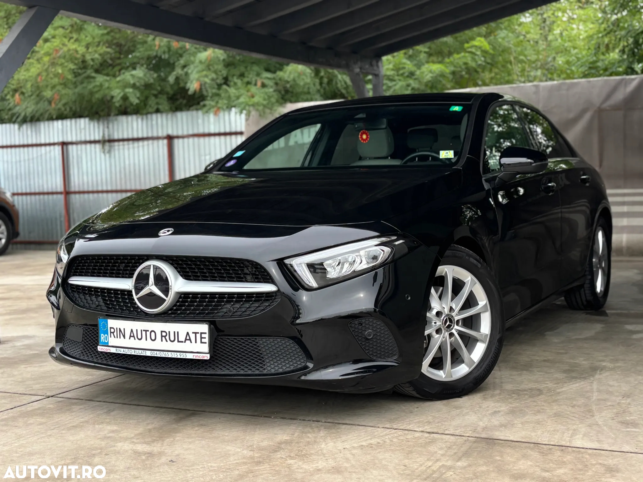 Mercedes-Benz A 180 7G-DCT - 4