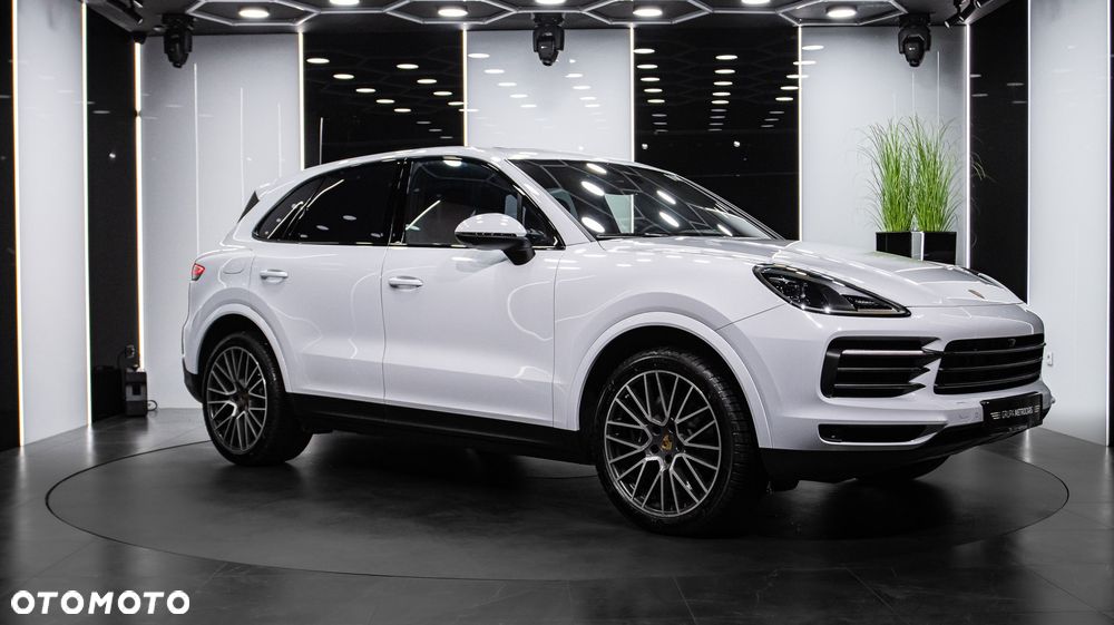 Porsche Cayenne Platinum Edition - 10