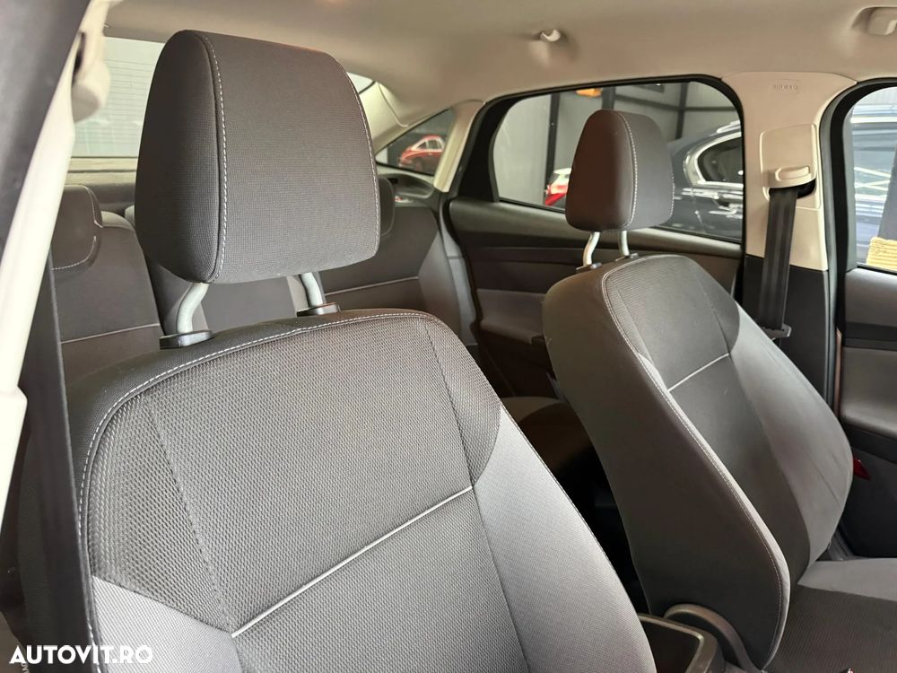 Ford Focus 1.6 TDCI DPF Trend - 27
