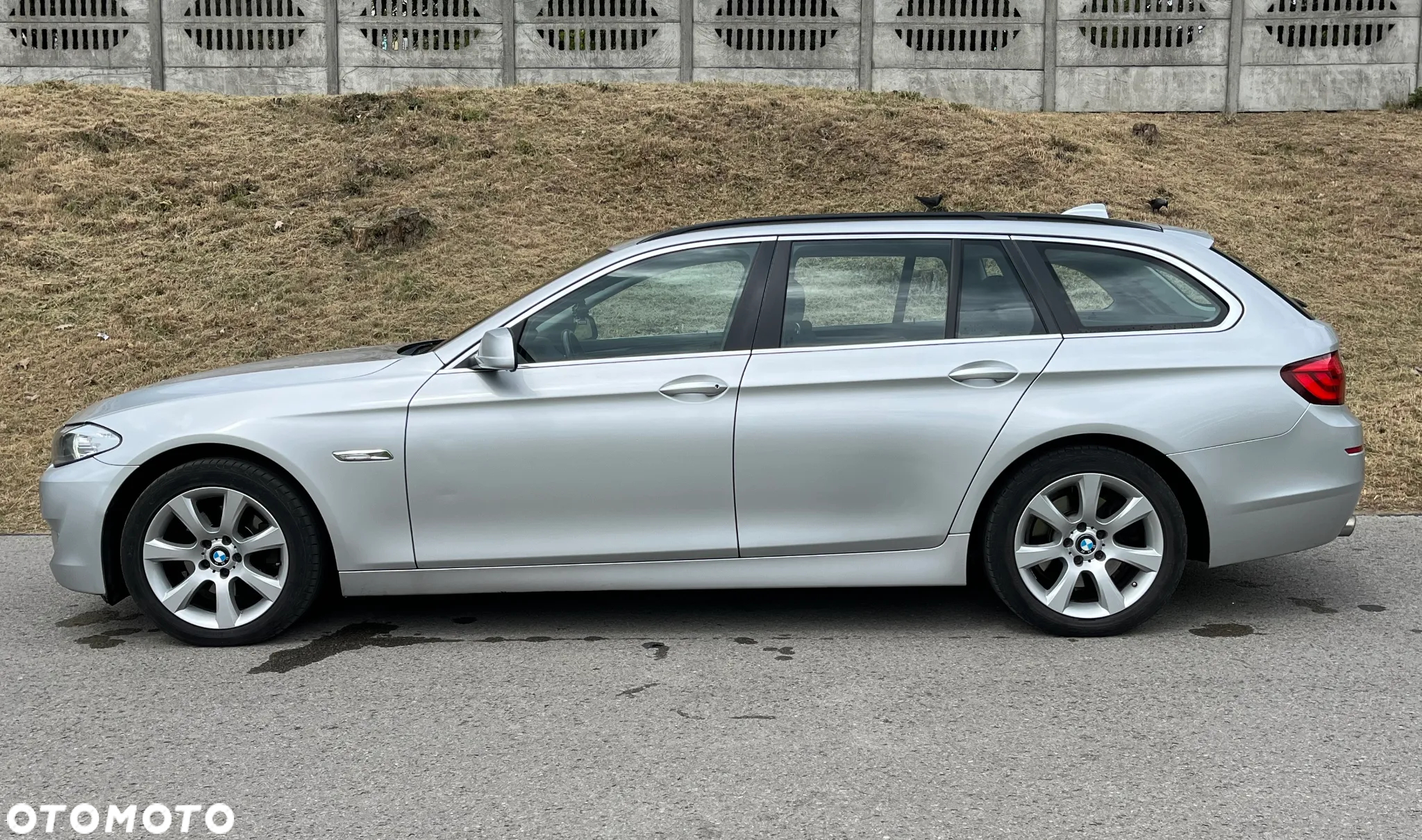 BMW Seria 5 520d Touring - 18
