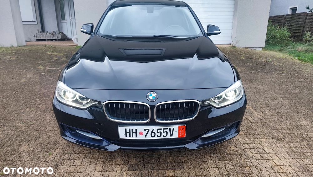 BMW Seria 3 328i Sport-Aut Sport Line - 37