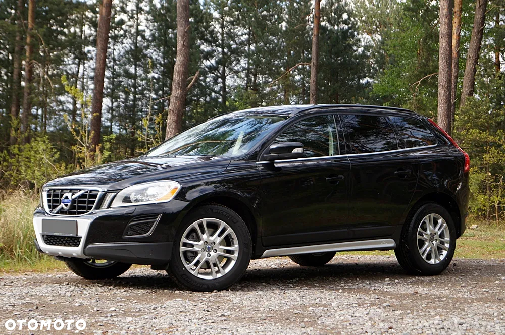 Volvo XC 60 D4 Geartronic Momentum - 4