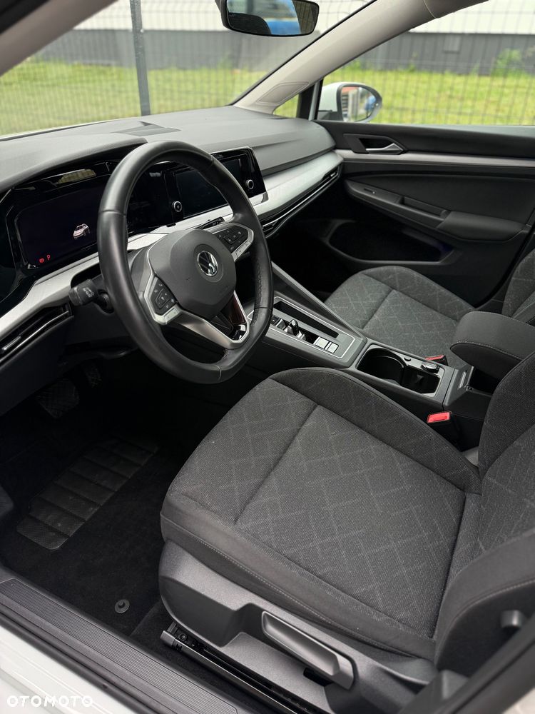 Volkswagen Golf 1.5 eTSI Life DSG - 13