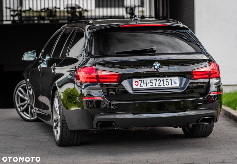 BMW Seria 5 M550d xDrive - 9
