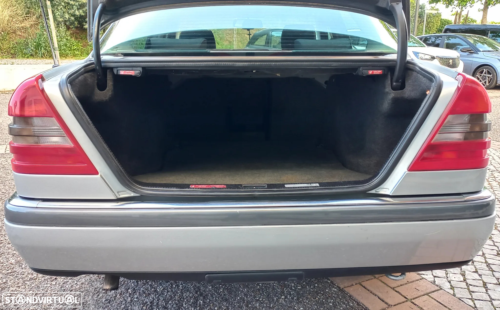 Mercedes-Benz C 220 D Elegance - 17