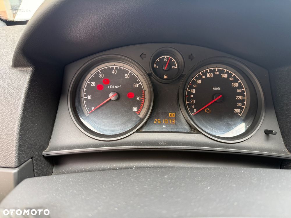 Opel Astra 1.6 - 12