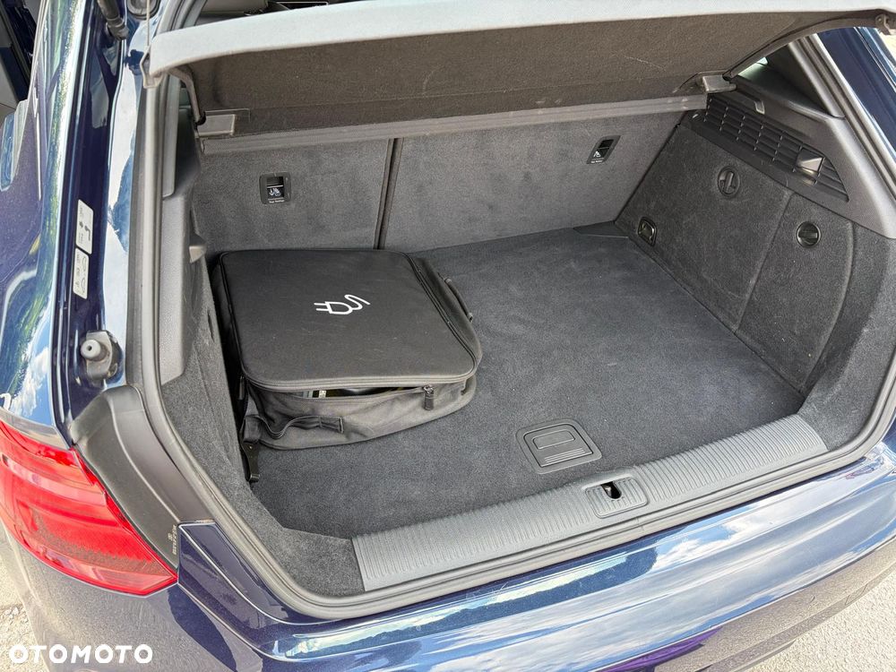 Audi A3 Sportback - 12