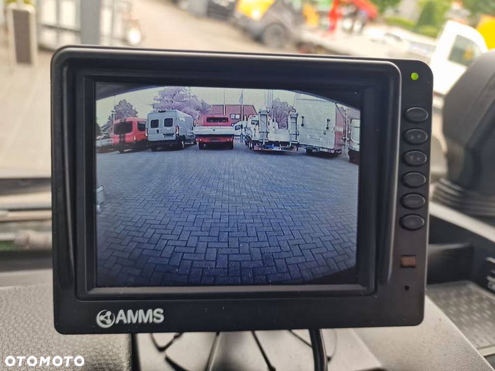 Iveco Eurocargo 140E25 | 2018 | 33 504 km | Wywrotka 3-stronna | HDS Palfinger | Sterowanie radiowe | Euro 6 - 22