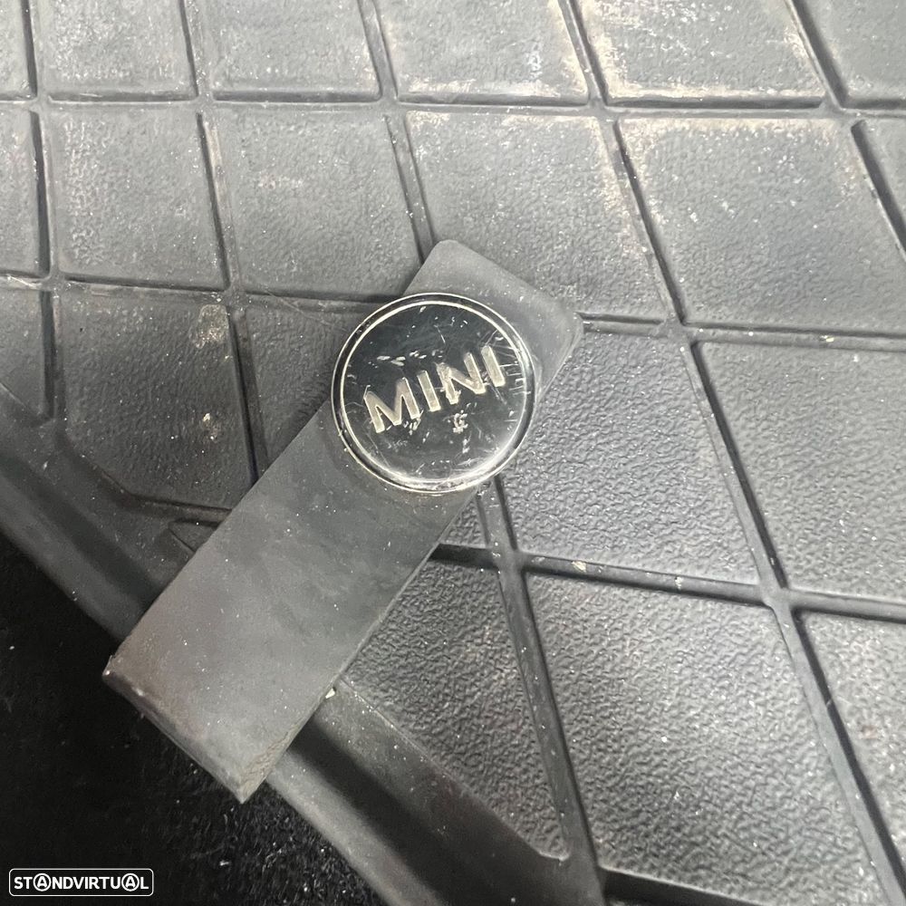 MINI 5 Portas One D - 18