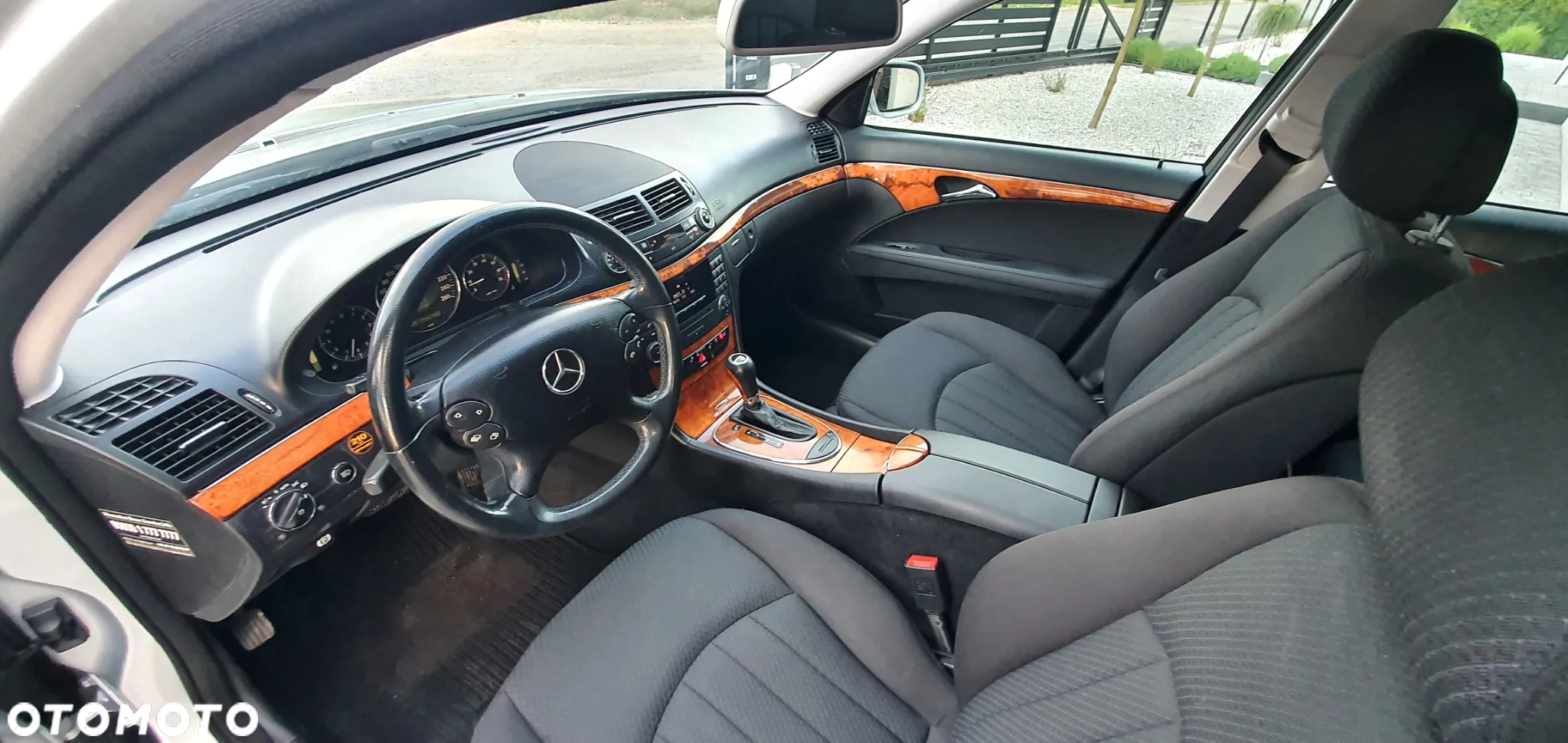 Mercedes-Benz Klasa E - 39