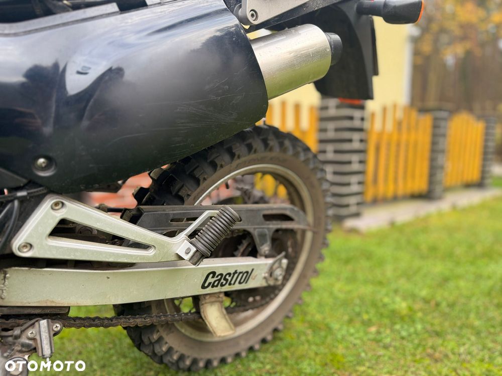 Suzuki DR - 11