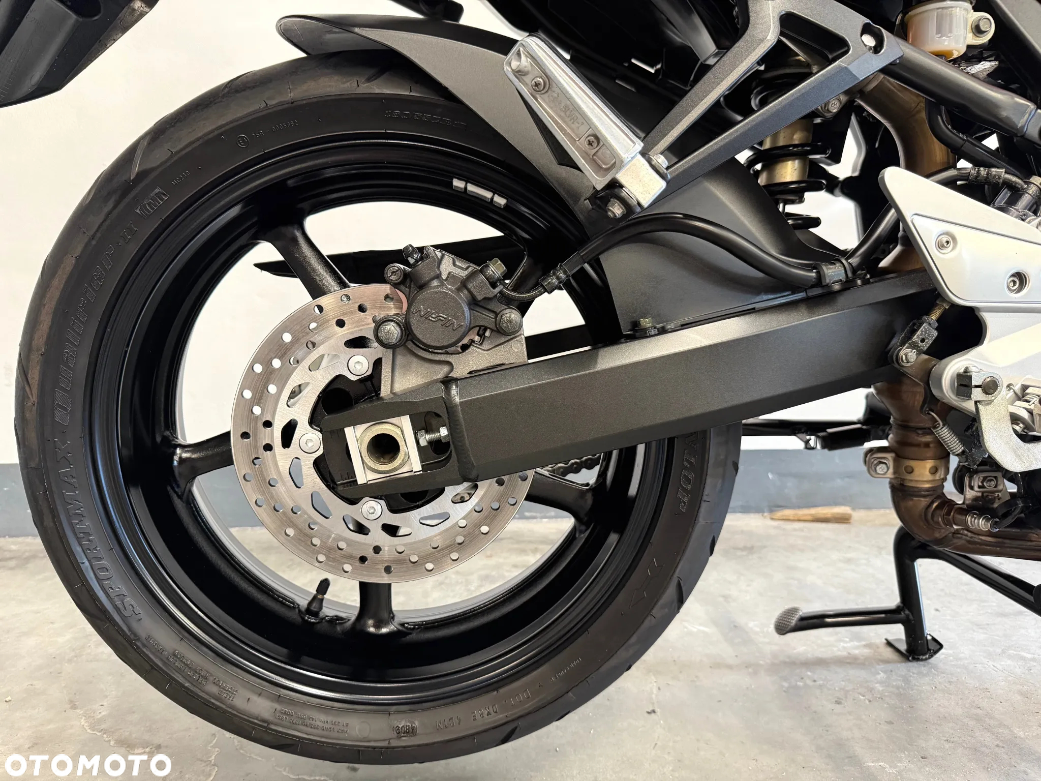 Yamaha FZ6 - 12