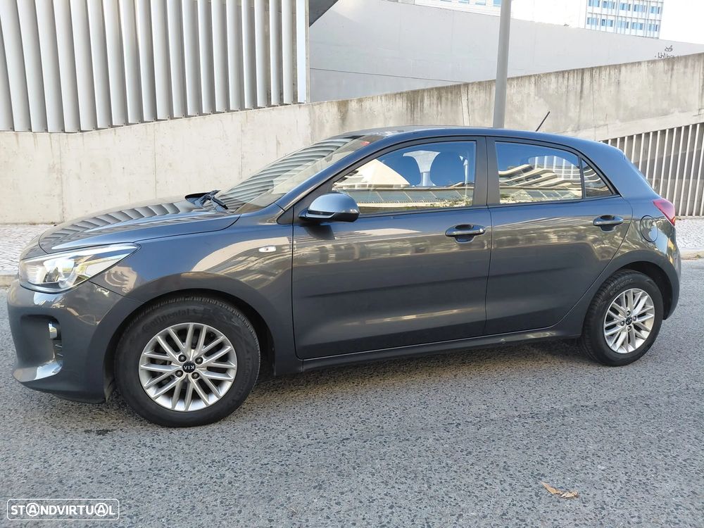 Kia Rio 1.2 CVVT LX - 3