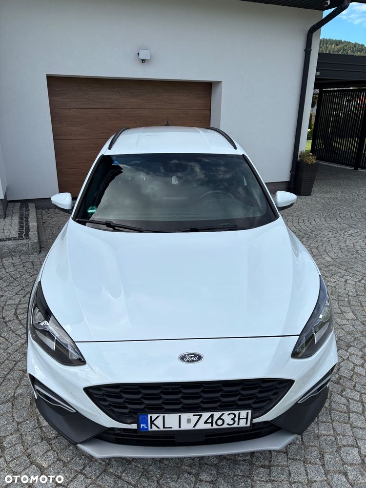 Ford Focus 2021 photo 2