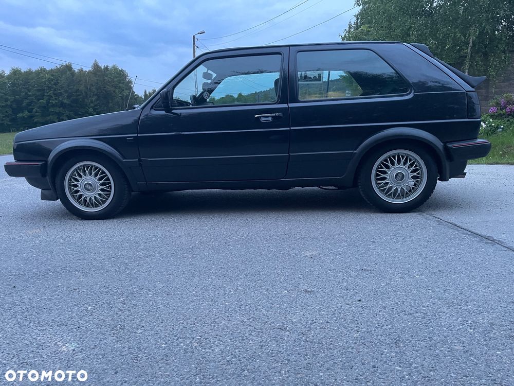 Volkswagen Golf 1.8 GT - 5