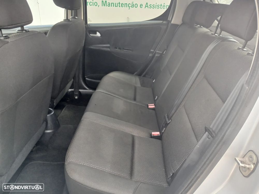 Peugeot 207 1.4 HDi Active - 20
