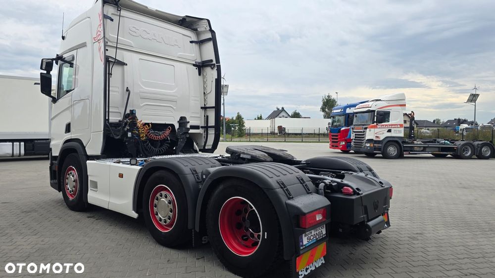 Scania Scania R500 bez EGR 6x2 pusher retarder full air 2 zbiorniki super stan świeży import! - 23