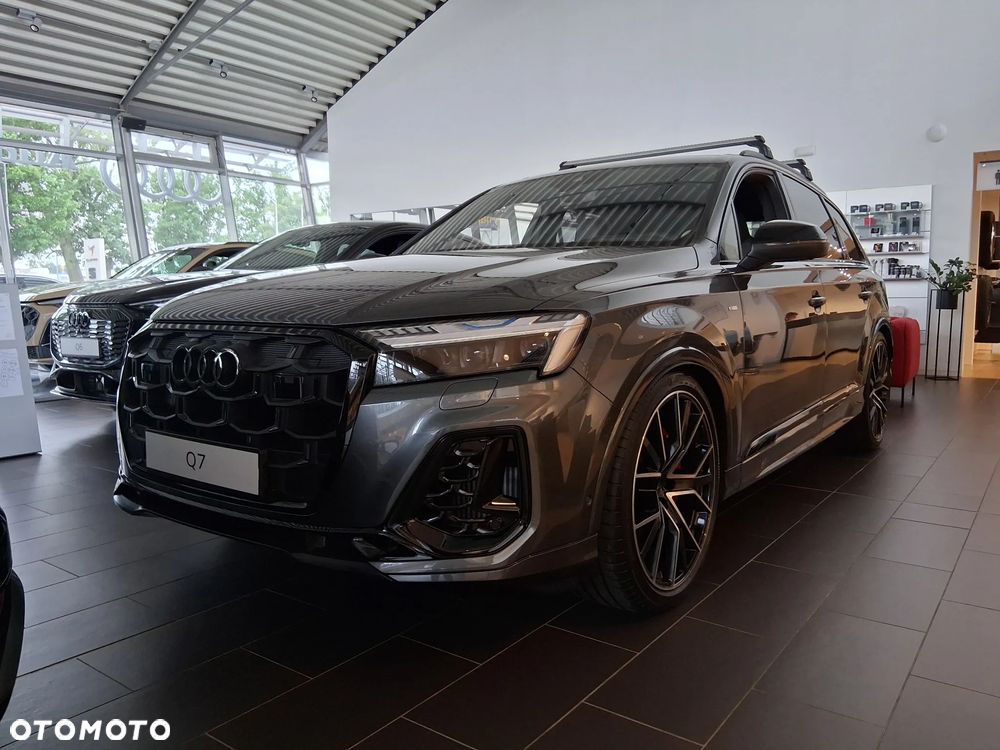 Audi Q7 60 TFSI e PHEV Quattro S Line Tiptr - 3