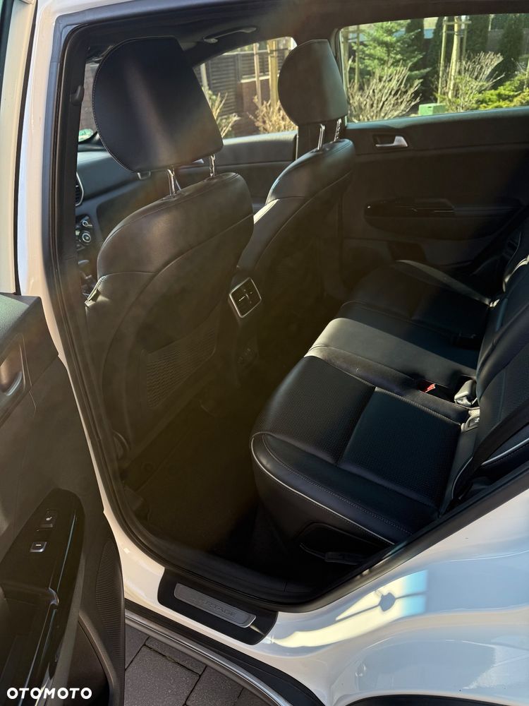 Kia Sportage 1.6 T-GDI AWD DCT GT LINE - 10