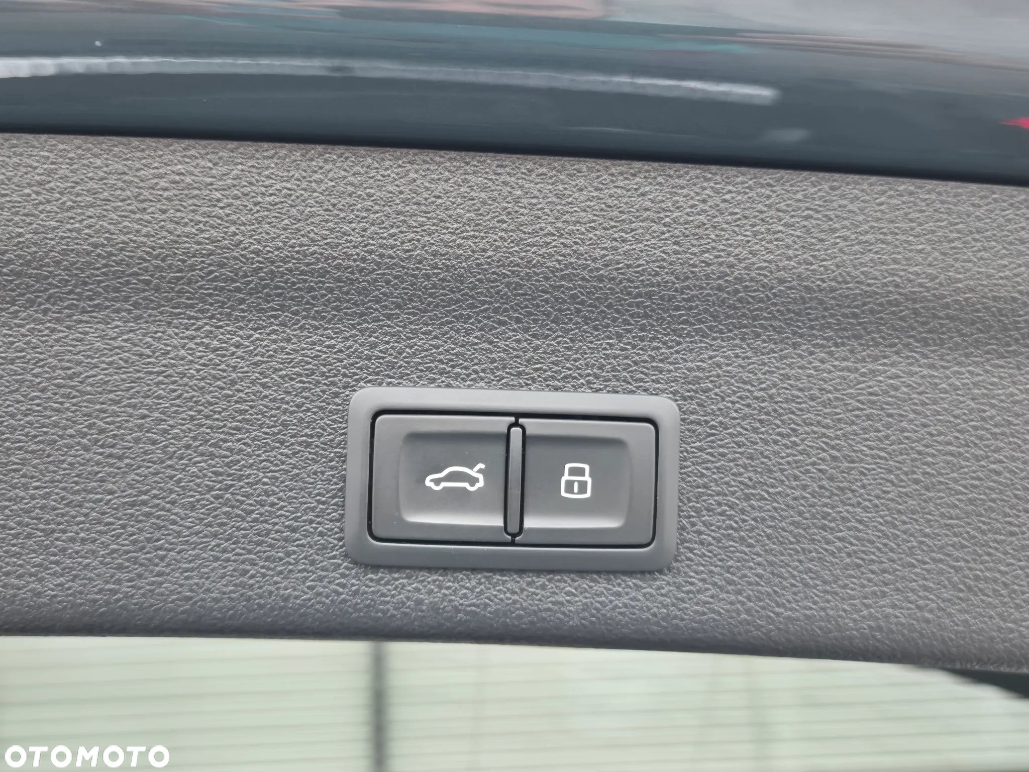 Audi A6 Avant 40 TDI quattro S tronic S line - 40